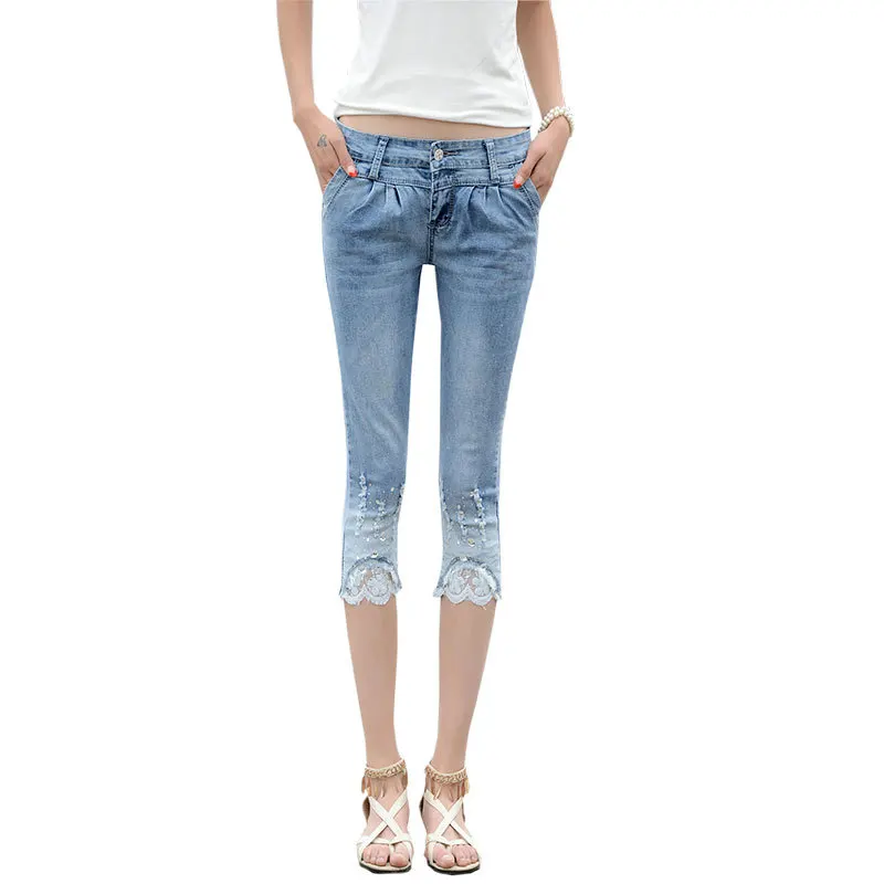 Обтягивающие укороченные джинсы большого размера плюс, женские летние джинсы капри с кружевом, тонкие узкие короткие рваные джинсы, женские Стрейчевые джинсовые штаны - Цвет: light blue