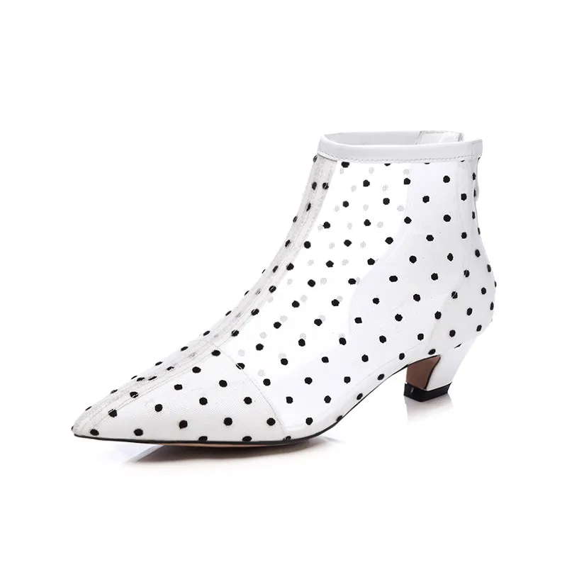 Smirnova/модные летние ботинки черного и белого цвета женские элегантные ботинки на среднем каблуке с острым носком и сеткой Большие размеры 33-42, новинка года - Цвет: white