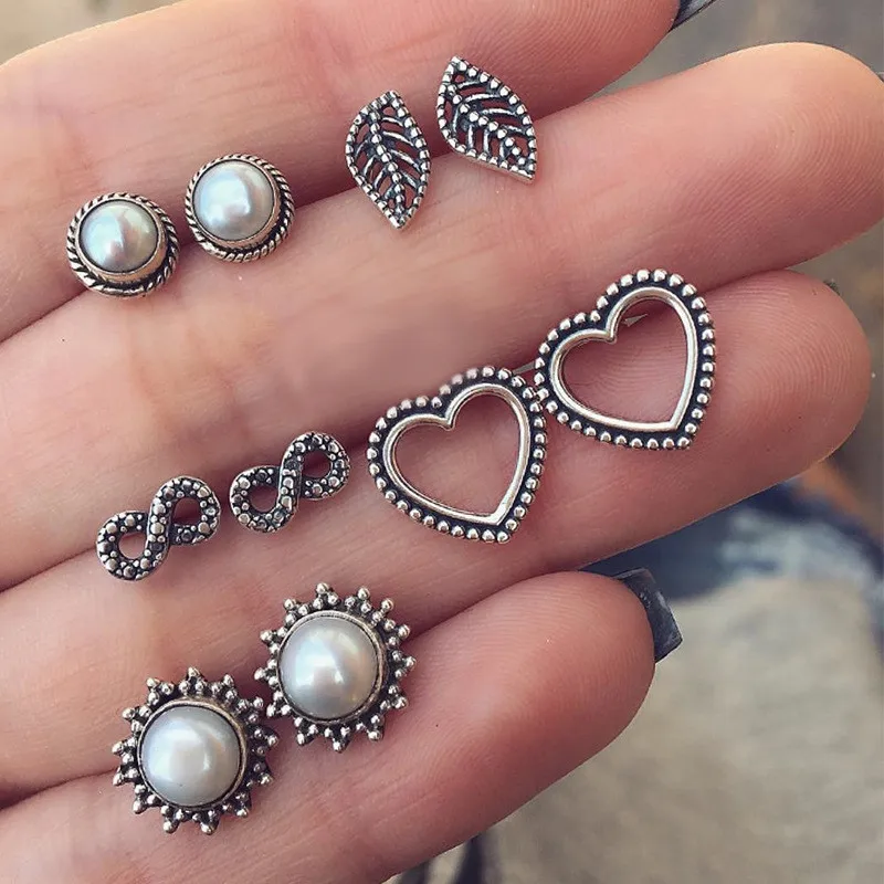 Pearl earrings Stud earrings Flower earrings Silver earrings Vintage Simulated for Woman