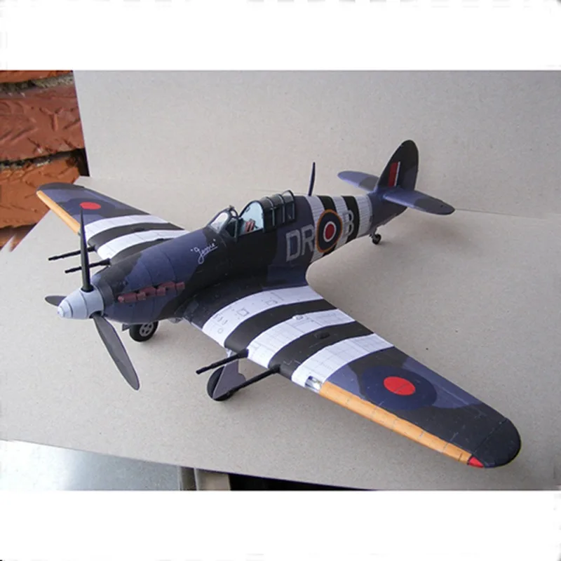 1:33 British Hurricane Fighter 3D Paper Model World War II Aircraft Diecast Handmade Military Fan Collection Gift |