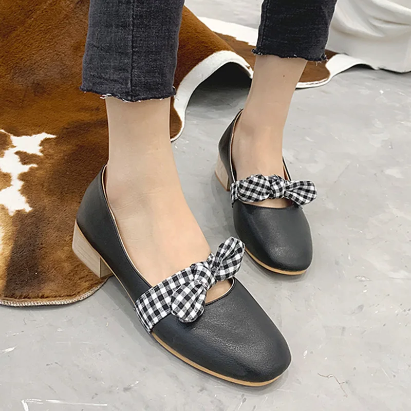 

Thick heel shoes for female with retro style mid heeled woman pumps 2019 spring new fashion shallow mouth ladies shoe