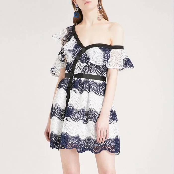 New-Self-Portrait-One-Shoulder-Lace-Dress-2018-Runway-Summer-Patchwork-Single-Breasted-Ruffles-Sexy-Hollow_