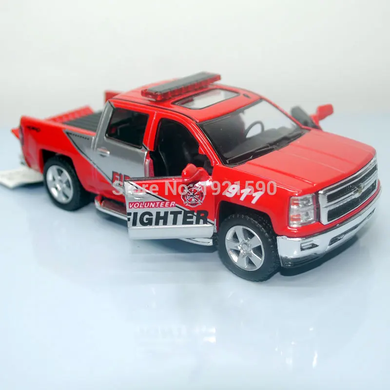 KT 1/46 масштаб автомобиля игрушки полиции Ver. 2014 Chevrolet Silverado литая под давлением металлическая модель автомобиля для подарка/детей/коллекции