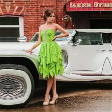 Grün Chiffon Herzförmiger Ausschnitt A-Line knielangen Cocktailkleider Mit Cascading Rüschen 2017 Short Prom Party Kleider WH117