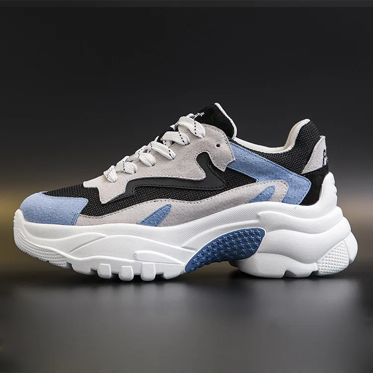 

2018 autumn new fashion simple color matching thick soles casual shoes women trend comfortable breathable flat shoes.
