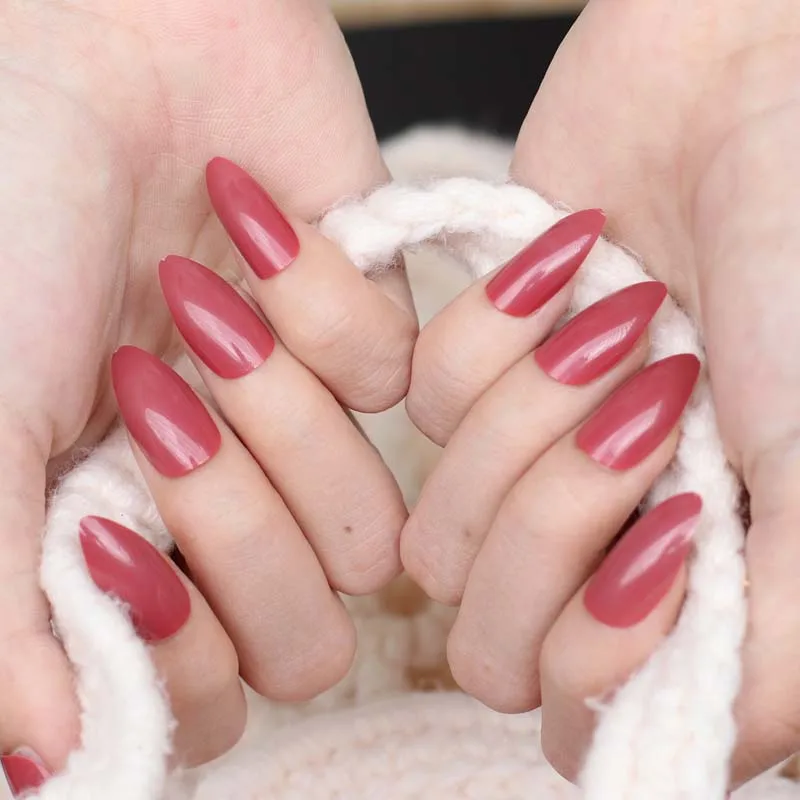 

2019 New Fashion Long pointed candy false nails tail tip Nail tablets pure brown C12