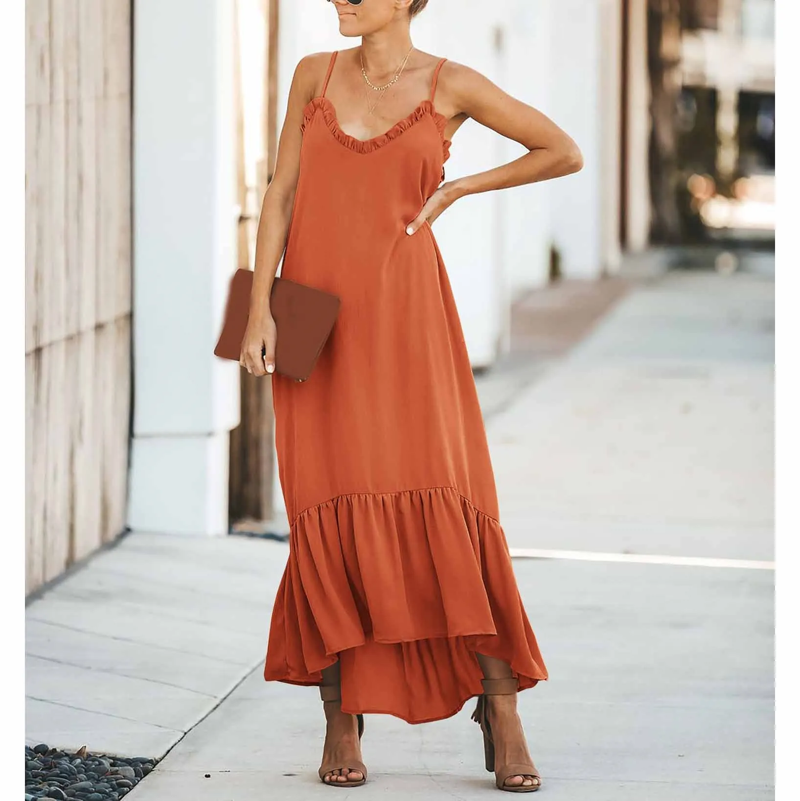 

2019 Summer Women Long Dress Spaghetti Straps Ruffled Dress Backless V-Neck Pleated Dress