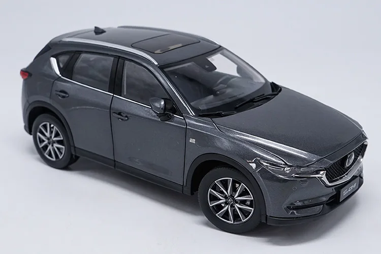 1:18 Модель автомобиля из сплава для MAZDA CX-5, Подарочная модель из литого металла, улучшенная коллекция внедорожников