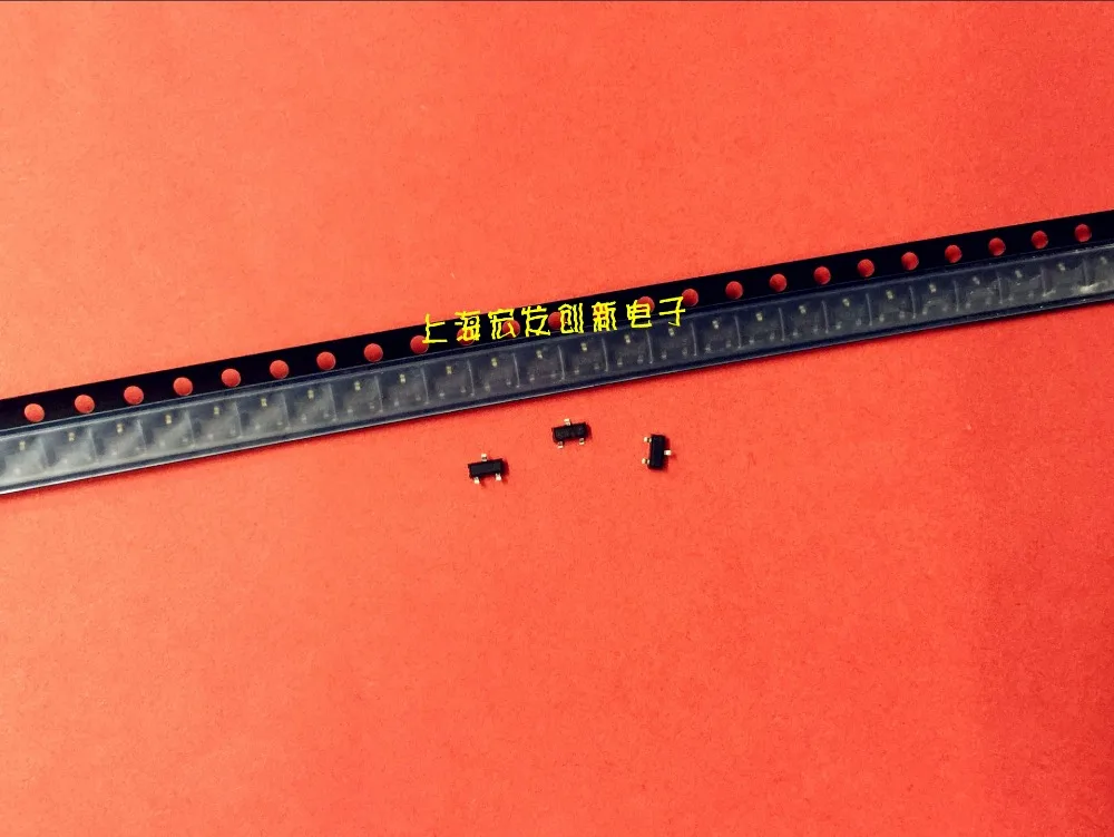 

Freeshipping RT1P441C-T112-1 RT1P441C package SOT23-3 silk screen P3