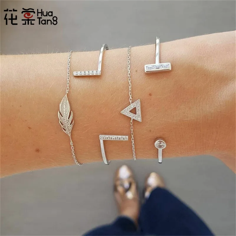 

HuaTang 4pcs/1set Silver Color Crystal Triangle Bracelet Set for Women Open Adjustable Bracelets Bangle Party Jewelry 6886
