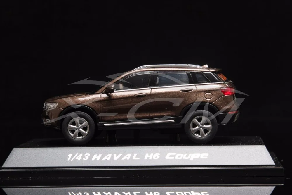 Литая под давлением модель автомобиля Great Wall Haval H6 Coupe 1:43 может тянуть назад(коричневый)+ маленький подарок