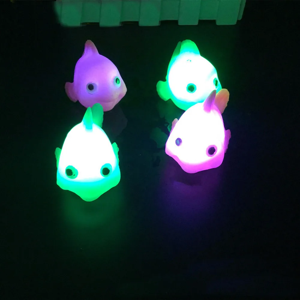 

Flashing Floating Swim Fish Toddler Baby Bath Toys in the Bathroom Automatic Led Lighting Up Kids Beach Water Toys for Children