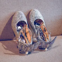 Обувь для детей для девочек; модная дизайнерская Танцевальная обувь принцессы с бабочками из нубука; Повседневная однотонная кожаная обувь для маленьких детей
