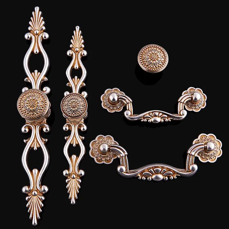 10 قطعة ريترو خمر الأوروبية العتيقة الفضة المطبخ مقبض باب حمّام خزانة دولاب درج مجلس الوزراء التأثيرات مقابض وأُكر