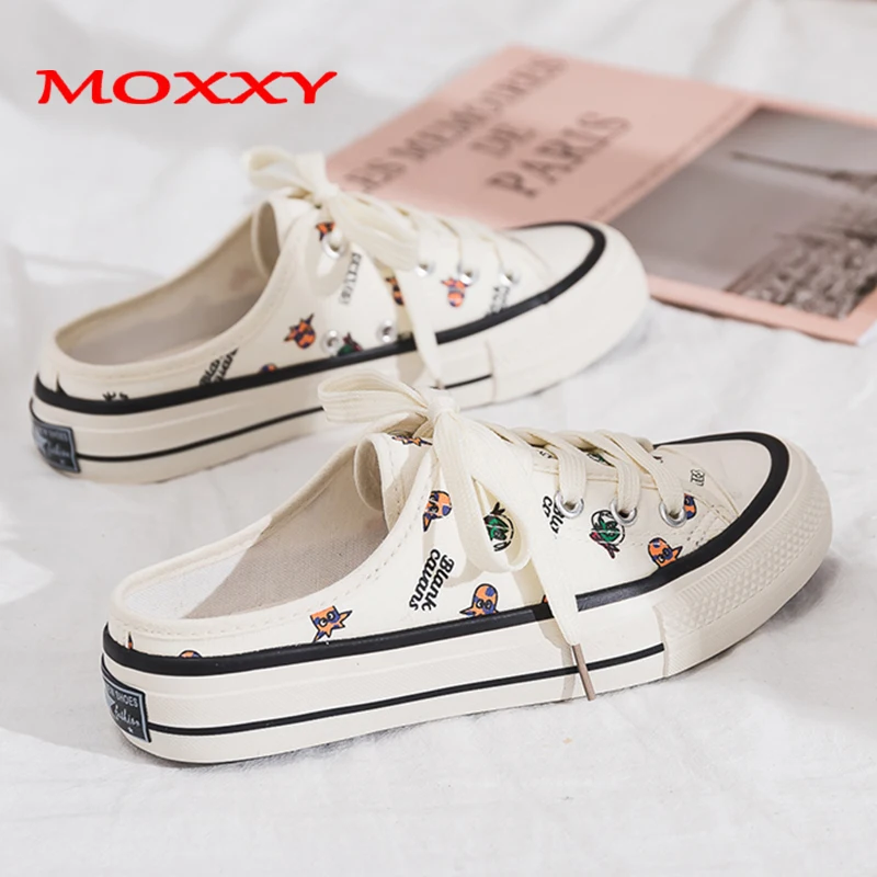 trendy white shoes for women