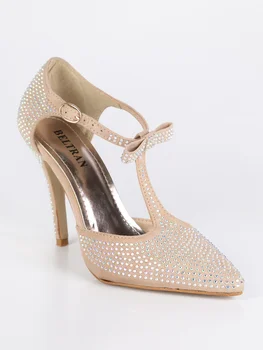 

Pumps pointed toe strap