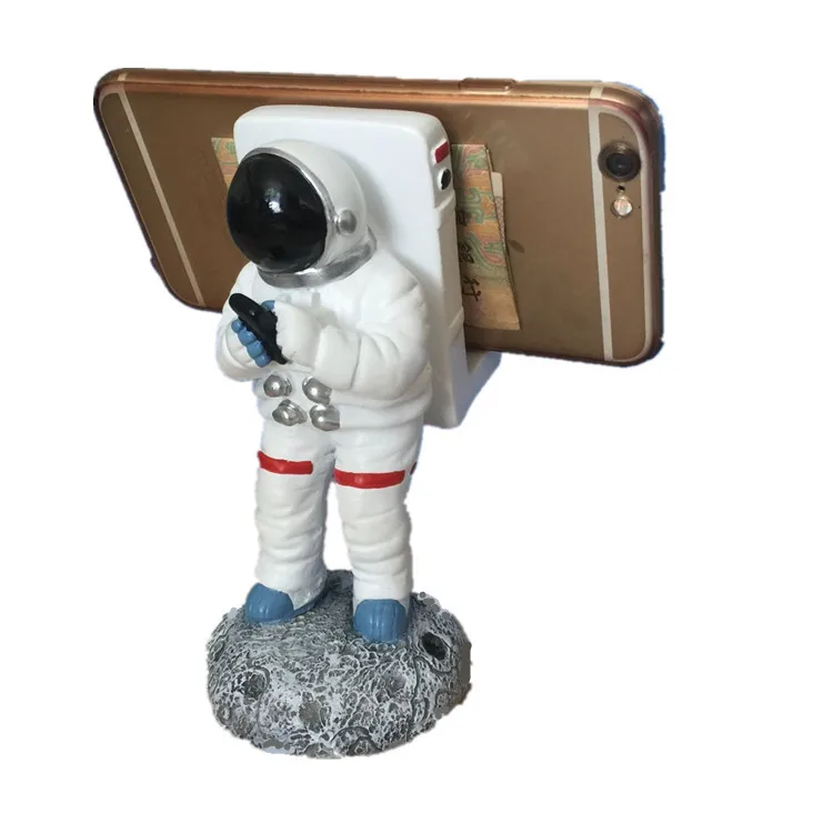 4552476069_890141933