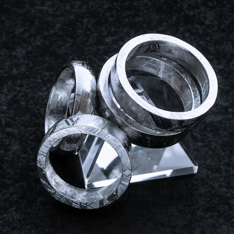 

Genuine Natural Gibeon Meteorite Fashion Ring Silver Plated Jewelry Wedding Party Rings Women Men Size 6 7 8 9 10 11 12