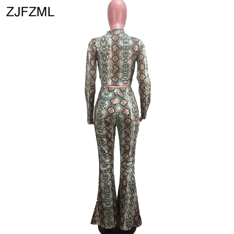 ZJFZML змеиный принт сексуальный 2 шт наряды для женщин с длинным рукавом с высоким воротником укороченный топ и широкие брюки для ног осеннего размера плюс спортивный костюм