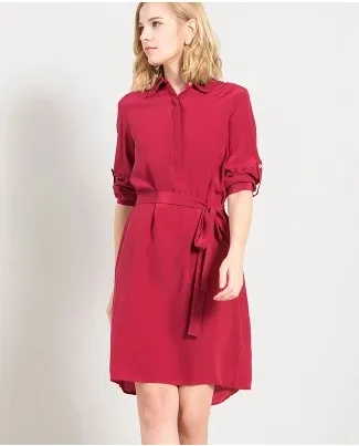 

The spring of 2018 new heavy silk dress collar lace dress, long sleeved dress