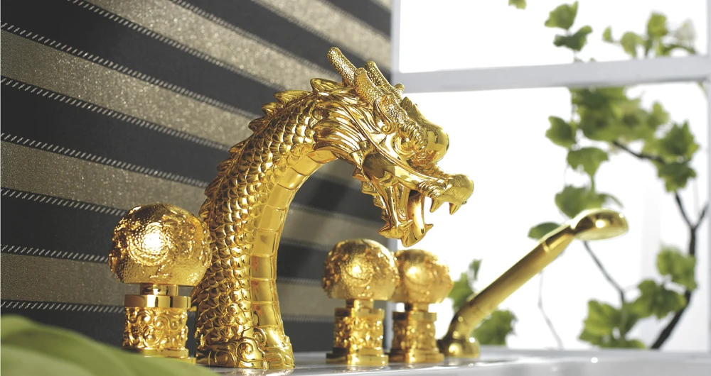 Free shipping Widespread Dragon Pattern Bathroom bathtub Faucet