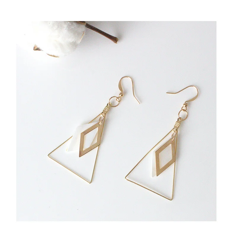 

New Fashion Jewelry Drop Earrings For Women Simple Triangle Shell Dangle Earrings Gift For Women Girl Pendientes Mujer Moda