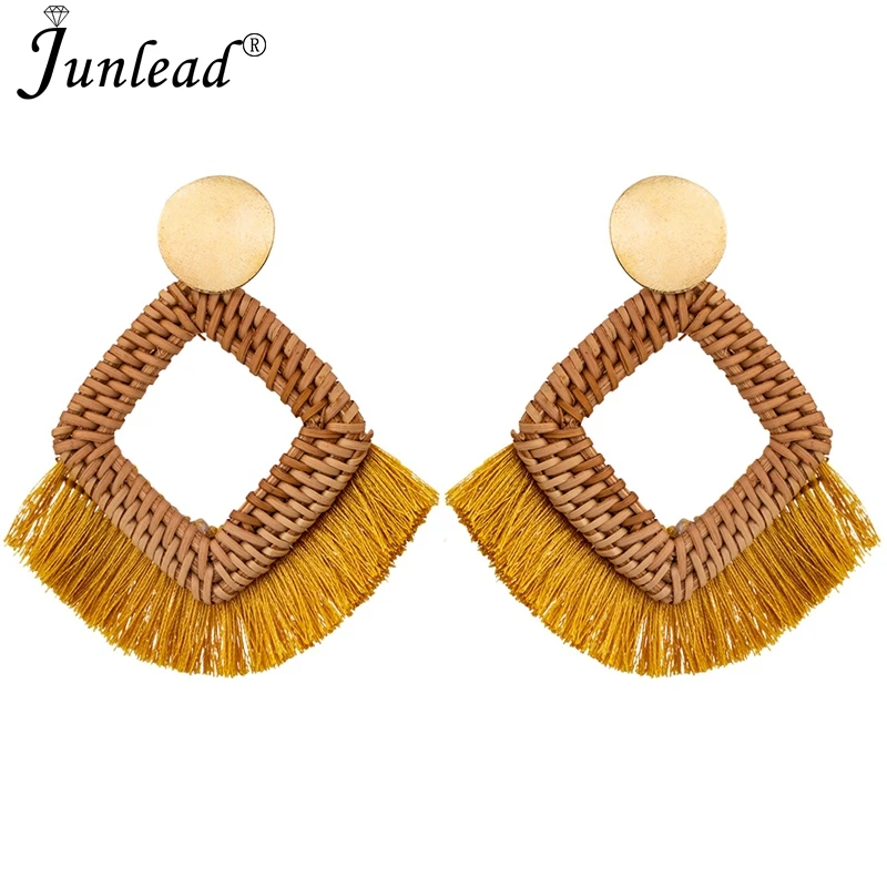 

Junlead Latest Handmade Straw Weave Rattan Earring Alloy Hooks Square Vine Braid Tassel Acrylic Pendant Earring For Lady Jewelry