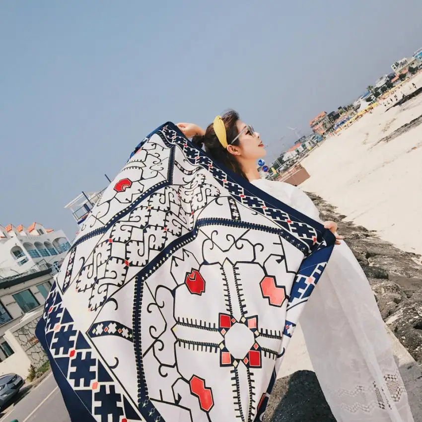 4475405317_806956931