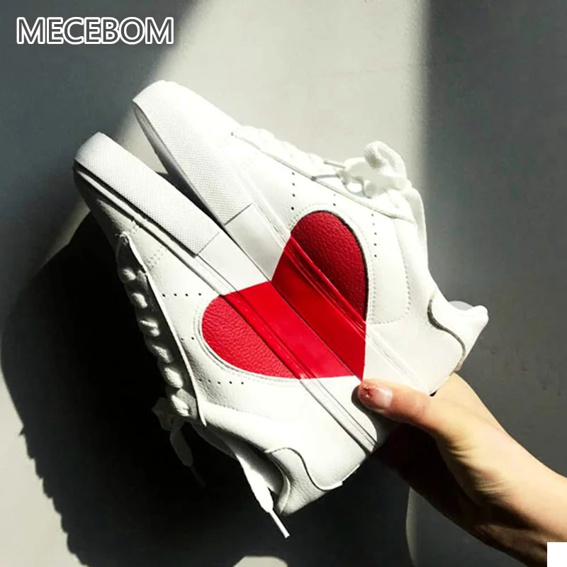 

Women's White Shoes Love Heart printed design lace-up girls Flats women sneakers zapatos mujersize35-39 8101w