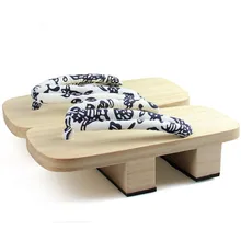 Мужские деревянные сандалии на двойном каблуке натурального цвета; классические японские гэта; летние шлепанцы; повседневные пляжные вьетнамки; обувь для костюмированной вечеринки; Сабо