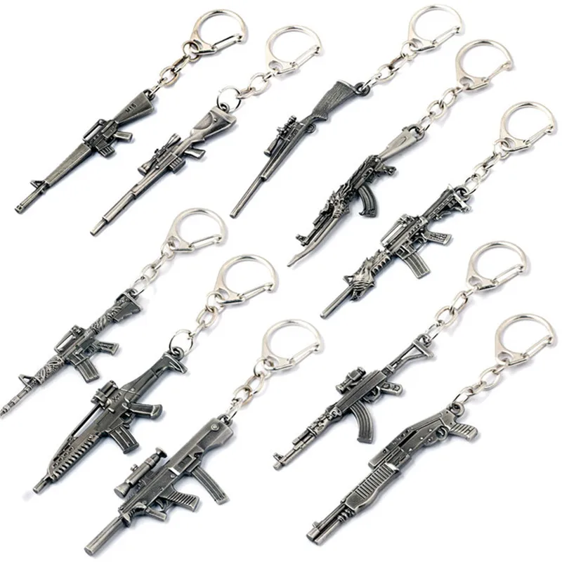 

Game CSGO Weapon AK M4A1 AWP Metal KeyChains for Men Children CS GO Csgo Key Chain Holder Porte Clef Sleutelhanger