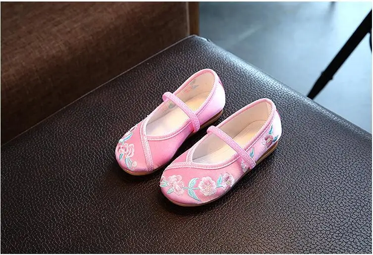 Милая Детская тканевая повседневная обувь для девочек, обувь с вышивкой, осень 2019, обувь на плоской подошве в китайском стиле для девочек