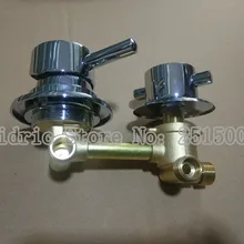 Индивидуальные смеситель для душа номер кран холодной и горячей воды Нажмите переключатель, 2/3/4/5 способов резьбе для ванной смешивания клапан хромированный