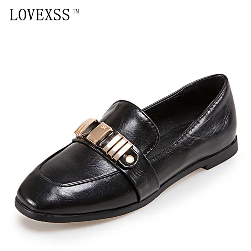

LOVEXSS Black White Green Flats Fashion Plus Size 33 - 45 Woman Shoes Metal Decoration Chain Flats Loafers 2017 Spring
