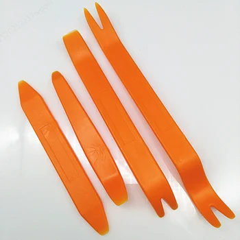 

New 4pcs Auto Car Radio Panel Door Clip Trim Dash For Audi A4 B6 A3 A6 C5 Q7 A1 A5 A7 A8 Q5 R8 TT S5 S6 S7 S8 SQ5