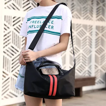 

Single-shouldered cross-body shoulder bag 2018 new stripe color spline nylon Oxford spinning girls simple handbag