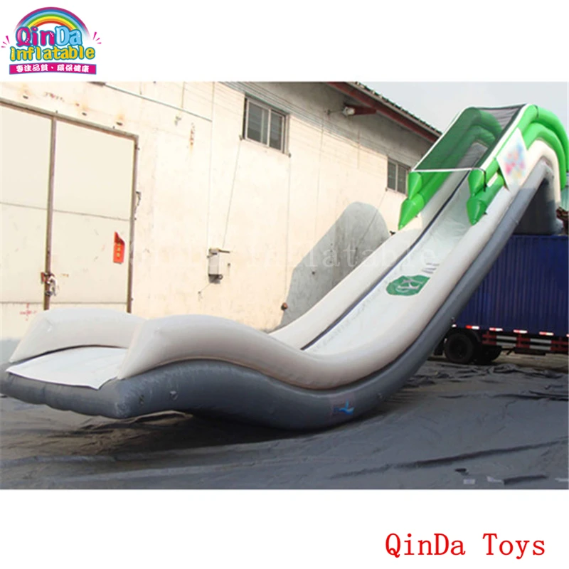 inflatable water slide115