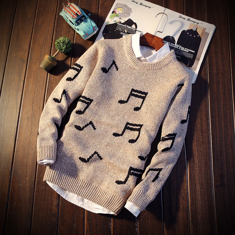 In the fall and winter of men's fashion knitwear fashion notes round neck sweaters