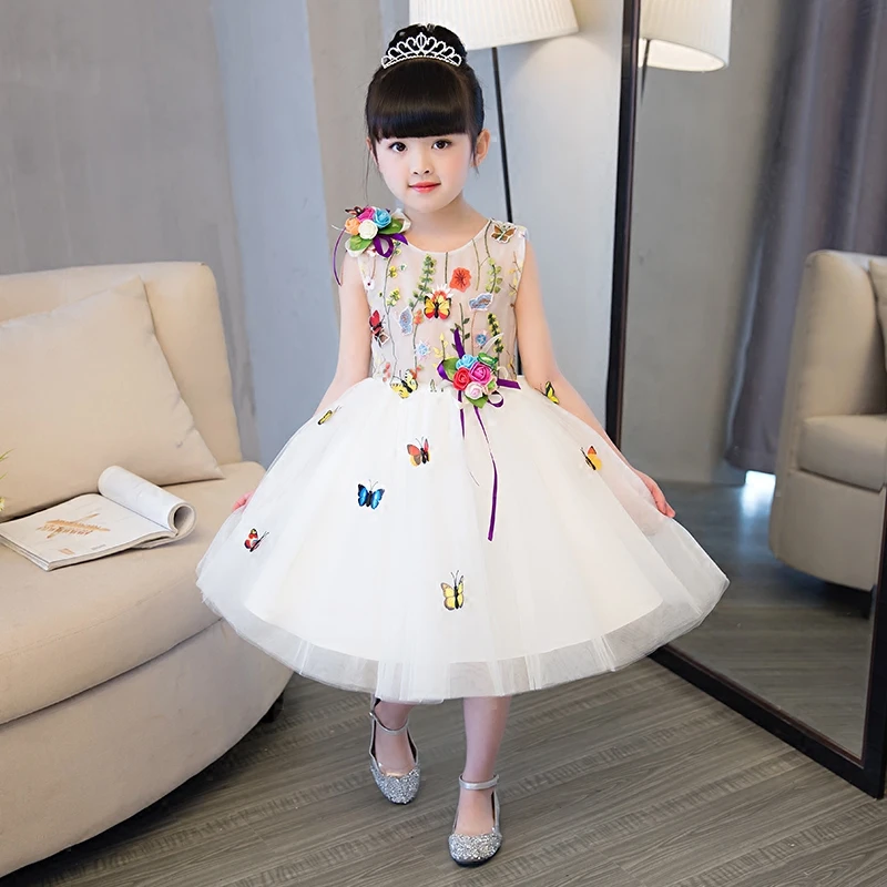 

Luxury Princess Lace Pierced Embroidery Appliques ALine Kids Dress For Girls Sweet Flower Girls Dress For Wedding Prom Party P72
