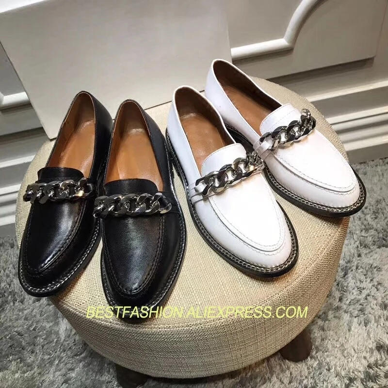 

2018 Hot Shoes Woman Spring Autumn Metal Chain Cow Leather Flats Designer Loafers Slip On Cozy Flats Woman Tide Casual Shoes