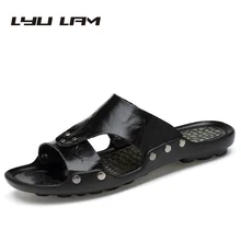 Нескользящие Пояса из натуральной кожи Направляющие Для мужчин Шлёпанцы для женщин модные резиновые мужские Шлёпанцы для женщин Повседневное заклепки сандалии для пляжа летние мужские массажные тапочки