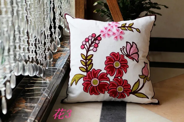 Hot new national style sofa /carcushions Flowers and Fashion Pillows decorate Hand-embroidered almofadas