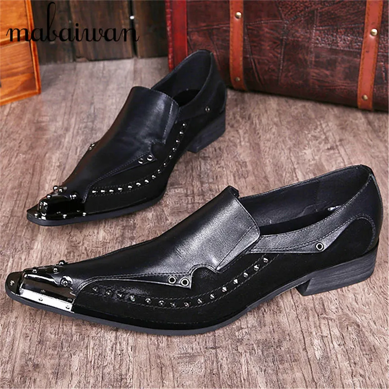 2017 Fashion Men Leather Shoes Iron Pointed Toe Black Rivets Mens Oxfords Wedding Dress Party Slip On Shoes Men Zapatos Hombre