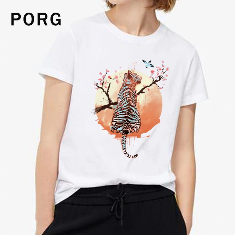 

Tiger at the sakura's tree T Shirt Women Gothic Tshirt Harajuku Streetwear Tops Aesthetic T-shirt Camisetas Verano Mujer 2019