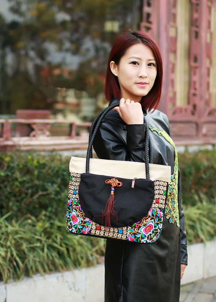 

Free Shipping !2015 New Embroidery type Embroidered Hot bags embroidery shoulder cross-body women's handbag fashion handbags