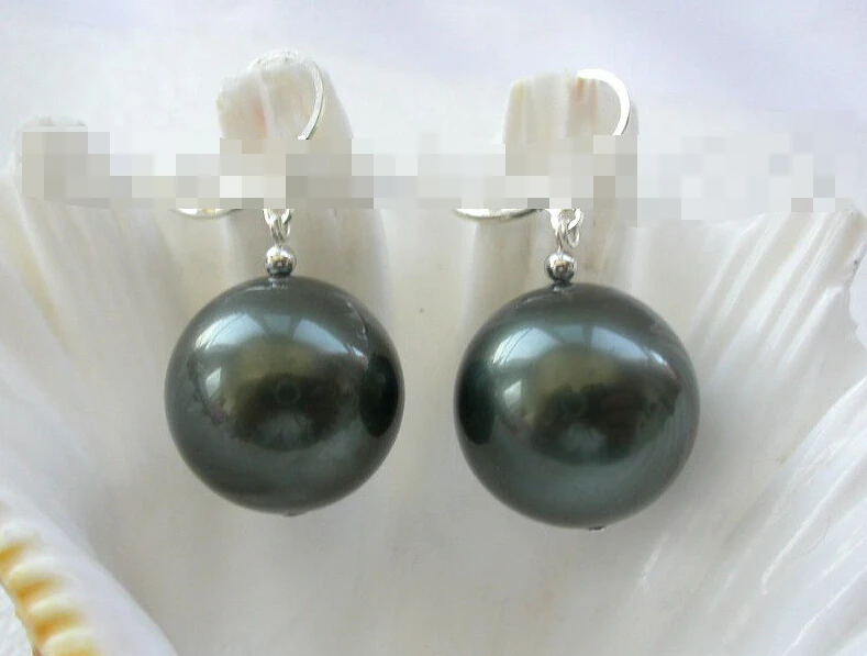 

1221 round black south sea shell pearl dangle earrings