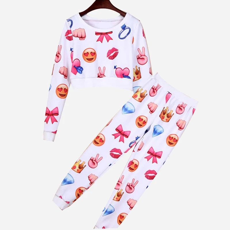 шорты и кофта. штаны футболка кофта. пижама для девочки 10 лет. топ одежда для девочек. костюм трикотажный женский с брюками.