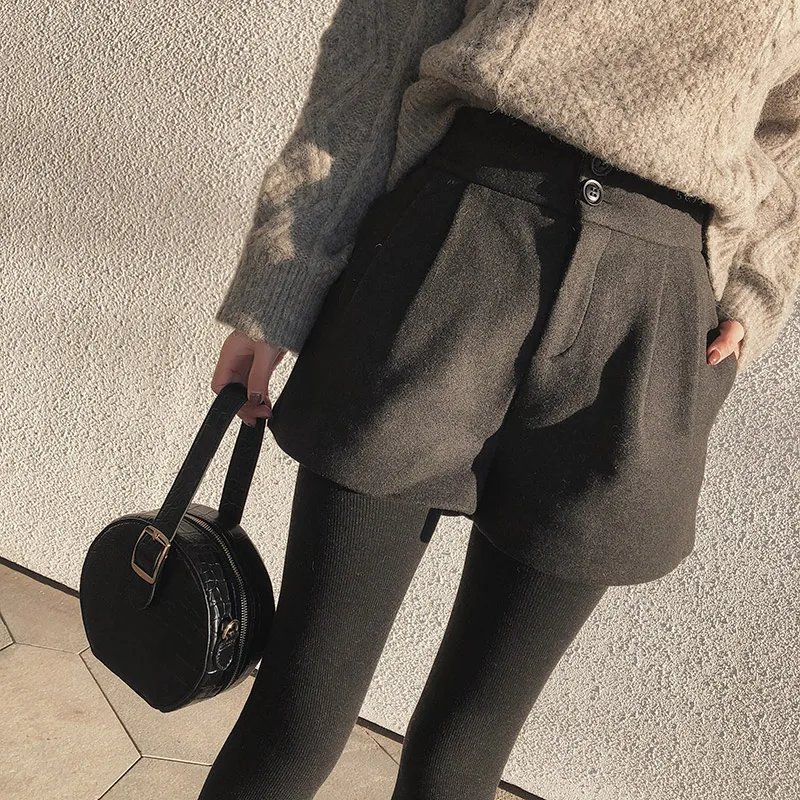 

Mishow 2018 New Autumn hot Fashion Women Shorts High Waist Casual Women Short Pants Wide leg pants MX18D2453