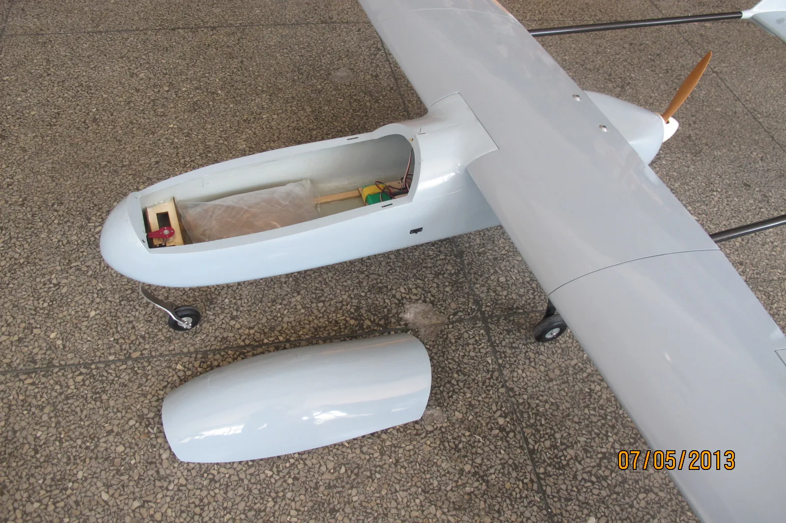 Мини Skyeye 2,6 м БПЛА Т хвост платформа углеродного волокна хвост костюм требование 30-35cc двигатель RC самолет комплект самолет