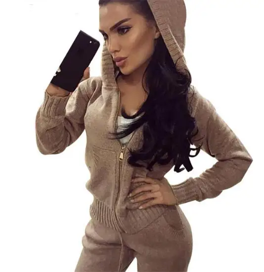 

Tracksuit Beading Long Sleeve pocket hooded sweatshirt and Pants Suits Autumn Velvet Two Piece Sets Women